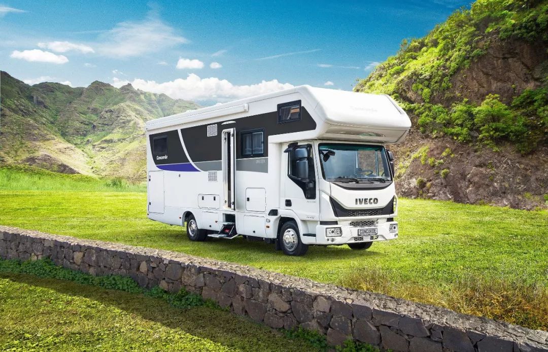 花甲老人想骑车游全国 “祖国这么美 我要骑车去看看”