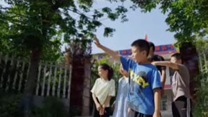 《陪伴是最好的礼物》