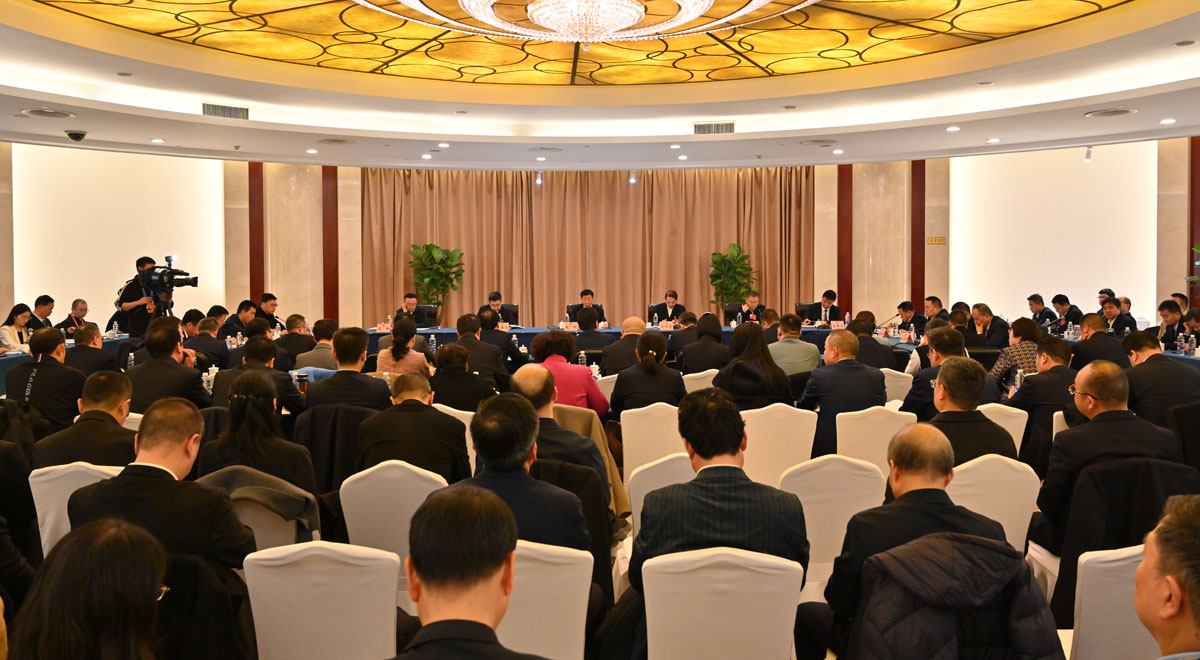 城与乡，奔赴在共同富裕的大道上